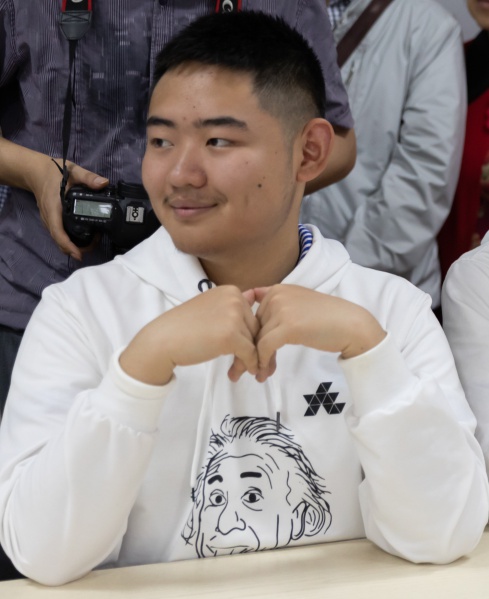 文件:L24A8304 wps图片 WPS图片1.jpg